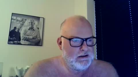 Snapshot of nicexxdane chatting on October 21, 6:05 am nicexxdane online show from October 21, 6:05 am