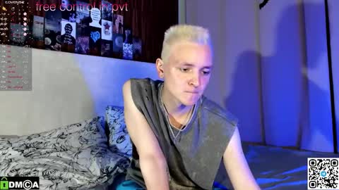 nick_kule online show from November 27, 9:29 pm