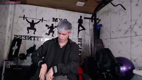 Nick  online show from February 27, 12:17 pm