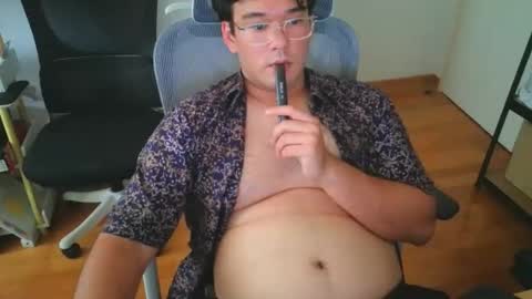 nickcage813 online show from October 14, 8:43 am