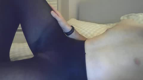 nickjames678 online show from October 15, 8:27 pm