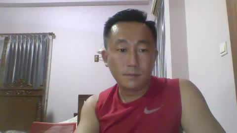 nickyang75 online show from January 8, 9:34 pm