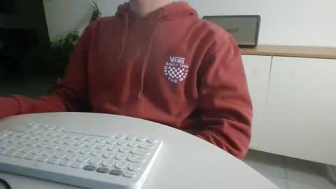 nico209209209 online show from December 4, 4:47 pm