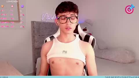 nico  online show from July 23, 1:58 am