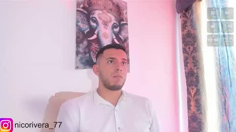 Nicolas online show from November 10, 2:22 pm