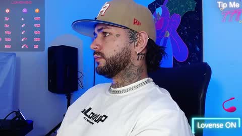 nicolas online show from April 23, 3:00 am