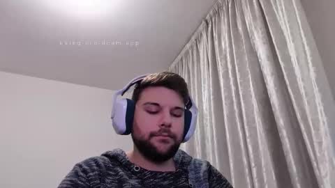 nicolasexy98 online show from December 21, 7:33 pm