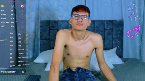 nicolastorres__ online show from March 21, 11:20 pm
