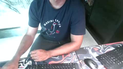 night_rider09711 online show from May 22, 4:39 am
