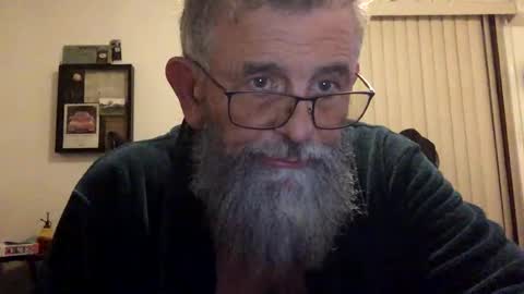 nightmoves1970 online show from October 26, 4:03 am