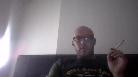 nighttime online show from November 12, 8:03 pm