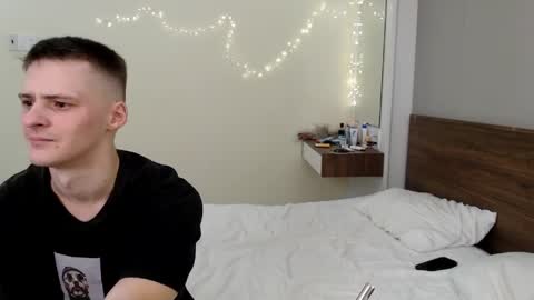 nikikerry_cum_ online show from June 7, 12:34 pm