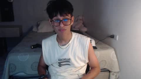 niklaus_wolf online show from September 18, 7:10 am