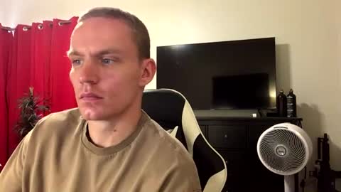 nikolai_russian_daddy online show from July 26, 9:12 pm