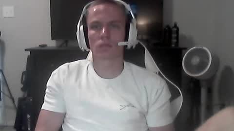 nikolai_russian_daddy online show from July 20, 4:42 pm