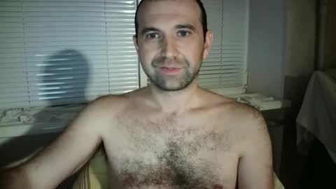 nikolas_vaz online show from November 28, 9:16 pm