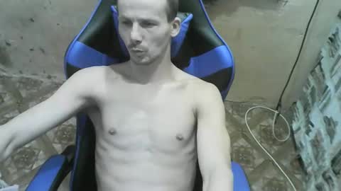 nikolos22 online show from November 3, 7:59 pm