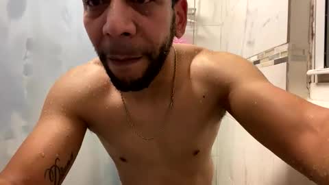 ninolindo919 online show from February 26, 6:15 am