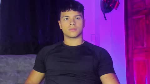 noah_223 online show from November 24, 12:55 am