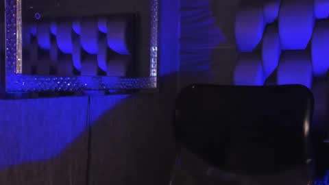 Noah Brigth online show from November 16, 9:17 pm