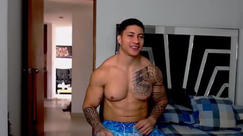 Noah Harris01 online show from March 19, 2:42 pm