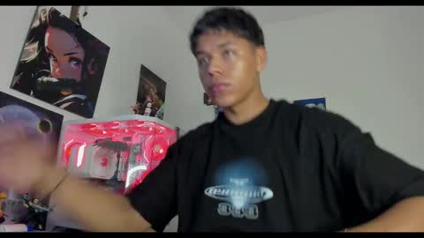 noah_silver online show from December 21, 10:07 pm