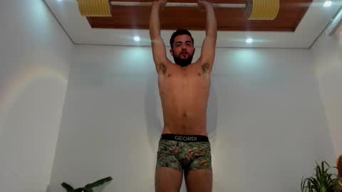 LIAM- noah online show from February 3, 1:49 pm