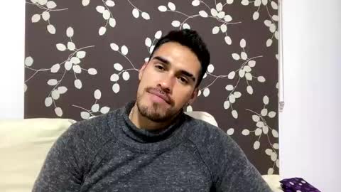 Snapshot of noahsexx98 chatting on October 13, 2:17 am noahsexx98 online show from October 13, 2:17 am