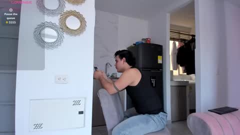 NoahVence online show from February 28, 6:29 pm