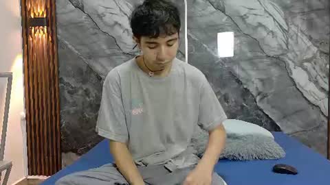    online show from July 28, 11:07 am