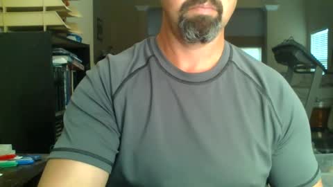 nvrenuff1979 online show from July 23, 11:51 am