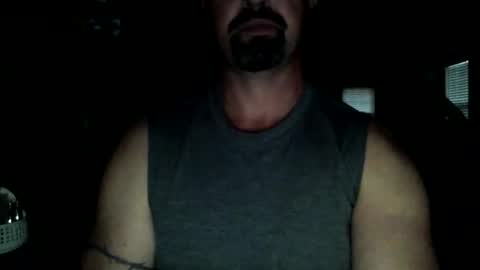 nvrenuff1979 online show from November 26, 12:19 pm