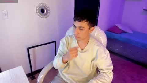 nyko_ds online show from November 27, 4:16 am