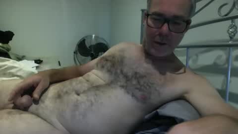 oiledcouple1 online show from November 10, 9:58 am