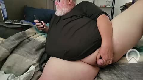 Snapshot of oldfatguy58 chatting on January 23, 6:03 pm oldfatguy58 online show from January 23, 6:03 pm
