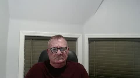 oldguybigd online show from November 11, 2:05 am