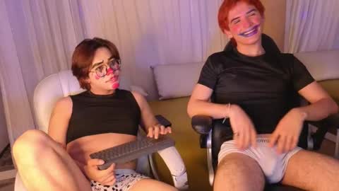 Snapshot of oliver_big19 chatting on October 4, 4:23 pm oliver_big19 online show from October 4, 4:23 pm