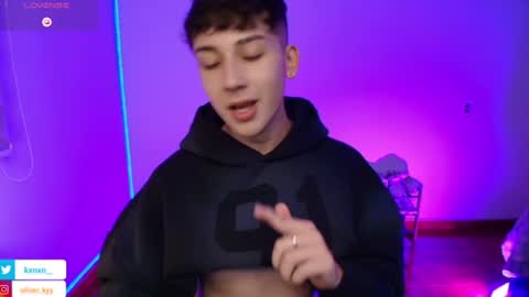 oliveeer online show from June 17, 12:02 am