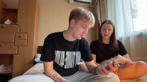 oliver online show from February 18, 1:31 pm