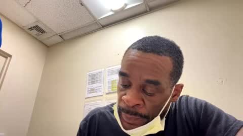 olivertwist73 online show from January 1, 4:29 am