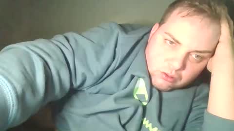 omgmikeydidwhat online show from December 2, 10:43 pm