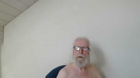 Somewhere over the rainbow online show from June 30, 7:31 am