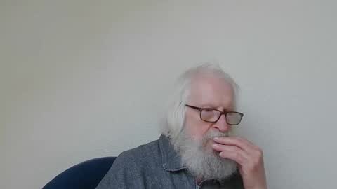 Somewhere over the rainbow online show from November 19, 7:52 am