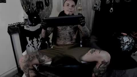     ... online show from November 24, 5:52 am