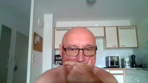 Onemoretimebis online show from July 30, 9:41 am