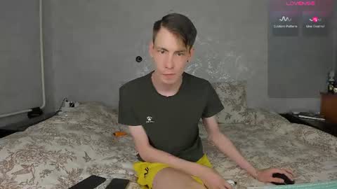 Erick  online show from July 18, 11:48 am