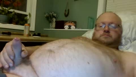 oohyaa77 online show from December 6, 8:05 am