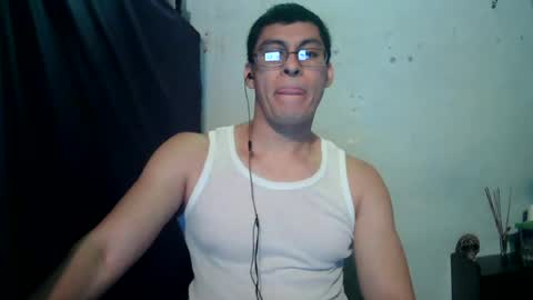 oomaurooo online show from June 17, 4:14 am