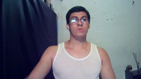 oomaurooo online show from July 14, 5:11 am