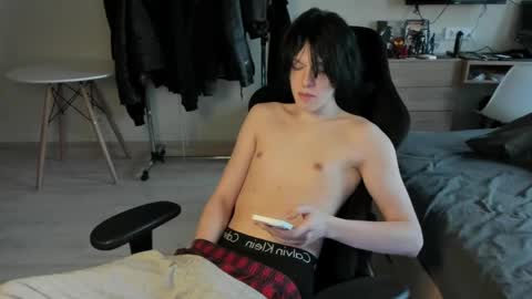 John online show from April 5, 4:20 am